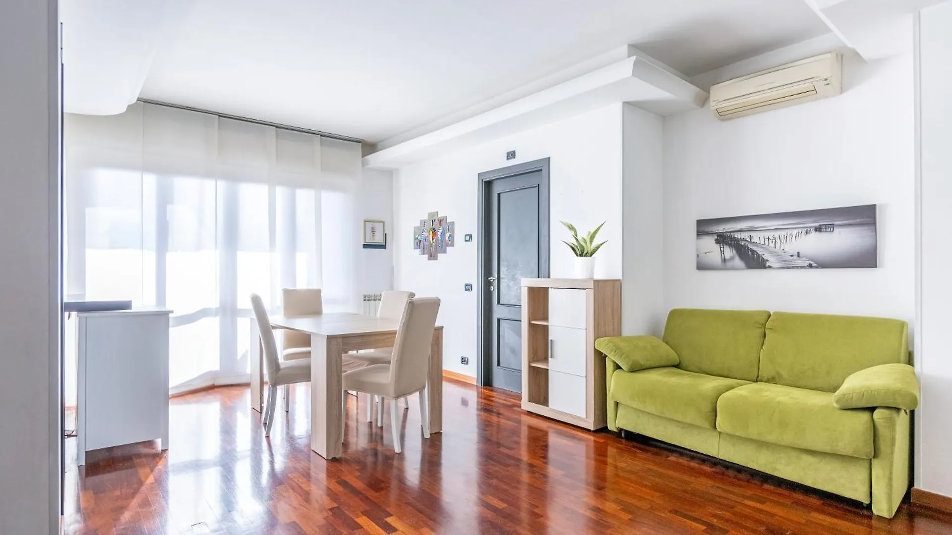 Leonardo Apartment Fiumicino