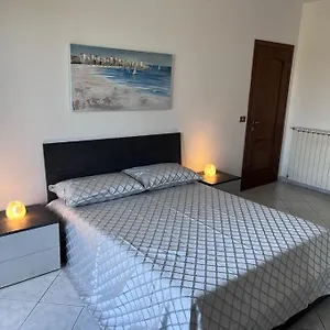 Fco Airport Titina's House Apartamento